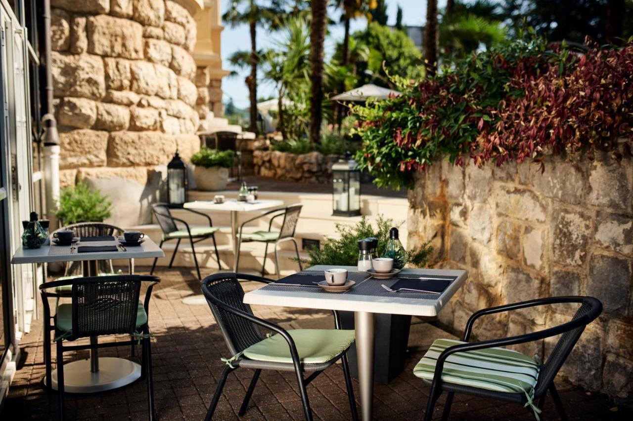 Eugenia Hotel 4*